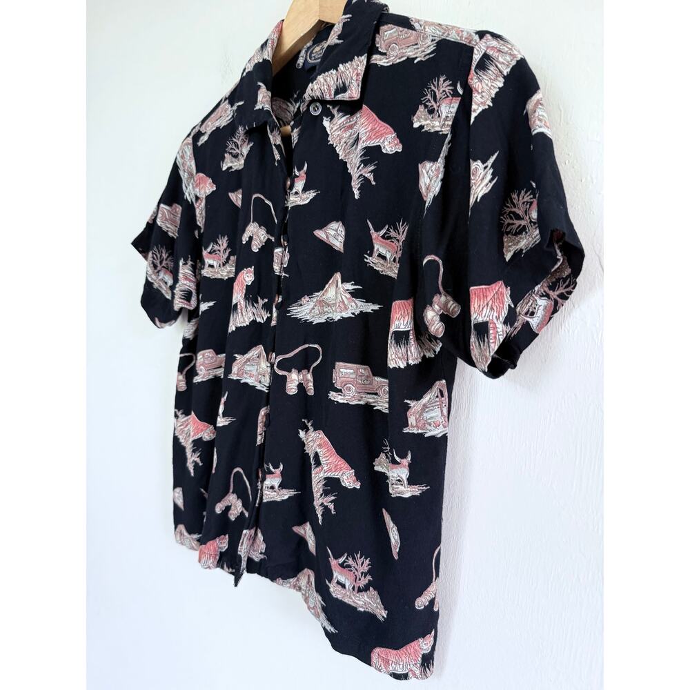 BRITISH KHAKI vintage black 100% rayon safari print short sleeve top shirt - Picture 5 of 6